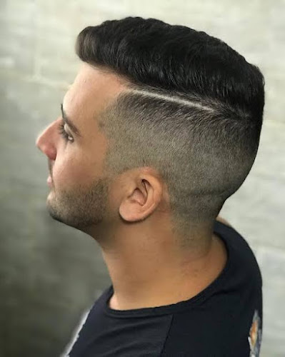 Classic Cuts & Fades